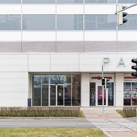 Apartament Panorama 1-Bedroom Apartment On Floor 13 With City View And Parking By Skyviews