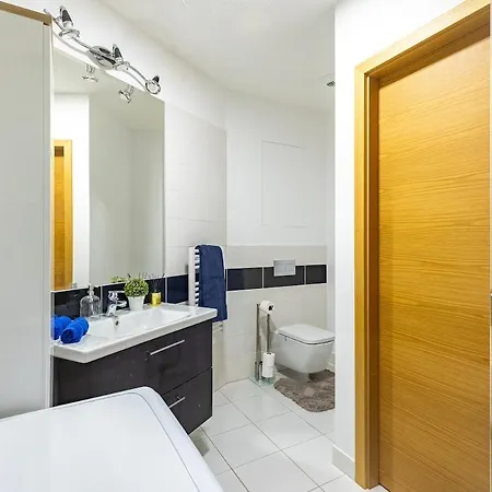 Panorama 1-bedroom On Floor 13 With View And Parking By Skyviews Apartment