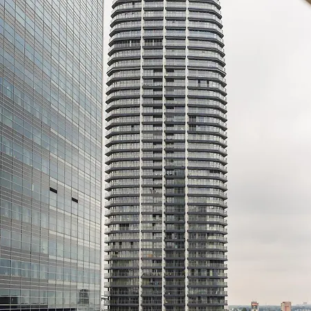 Lejlighed Panorama 1-bedroom On Floor 13 With View And Parking By Skyviews *