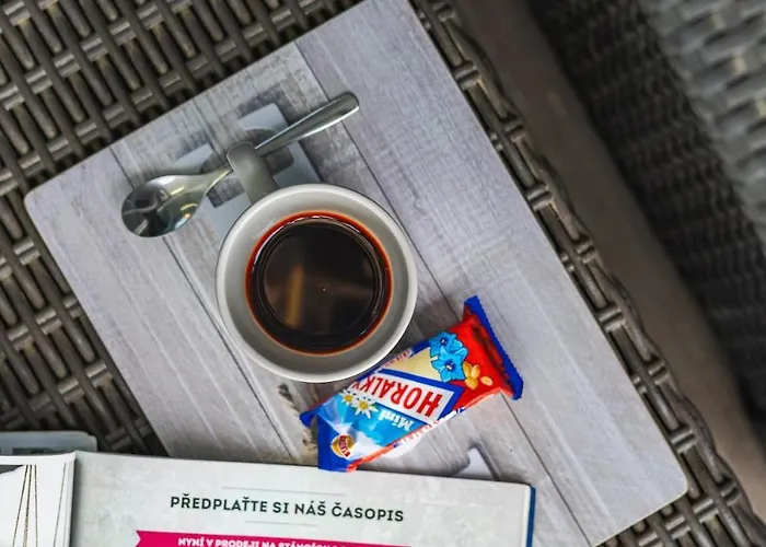 Panorama 1-Bedroom Apartment On Floor 13 With City View And Parking By Skyviews * Bratysława