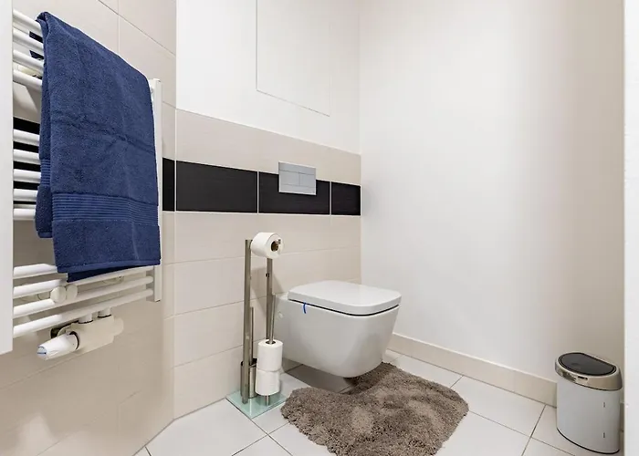 Apartmán Panorama 1-Bedroom Apartment On Floor 13 With City View And Parking By Skyviews