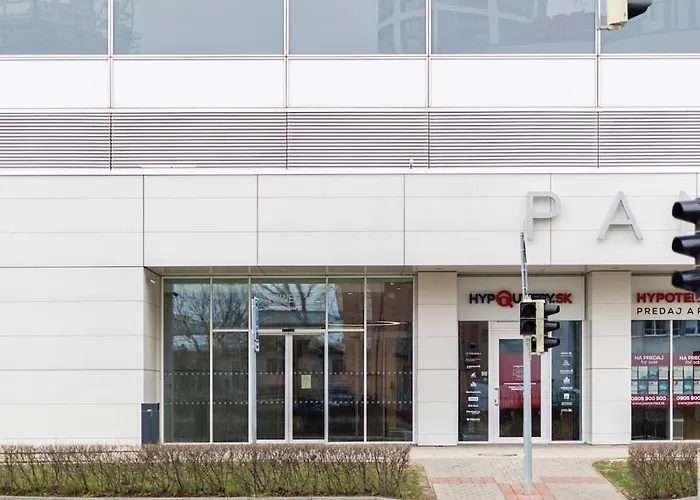 Apartament Panorama 1-Bedroom Apartment On Floor 13 With City View And Parking By Skyviews