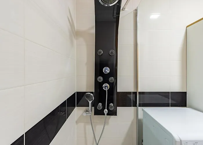 Apartmán Panorama 1-Bedroom Apartment On Floor 13 With City View And Parking By Skyviews