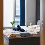Panorama 1-bedroom On Floor 13 With View And Parking By Skyviews
