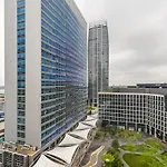 Panorama 1-bedroom On Floor 13 With View And Parking By Skyviews Apartment *