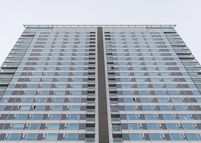 Panorama 1-Bedroom Apartment On Floor 13 With City View And Parking By Skyviews